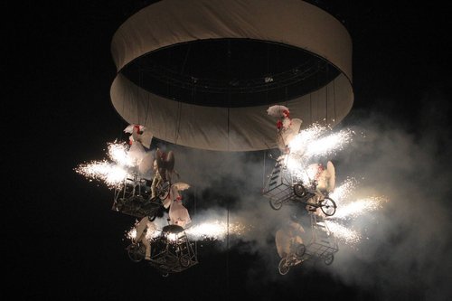 utazás lakóautóval st tropez - Saint-Raphaël, Fete de la Lumiere (a fény ünnepe), Theater Tol előadása