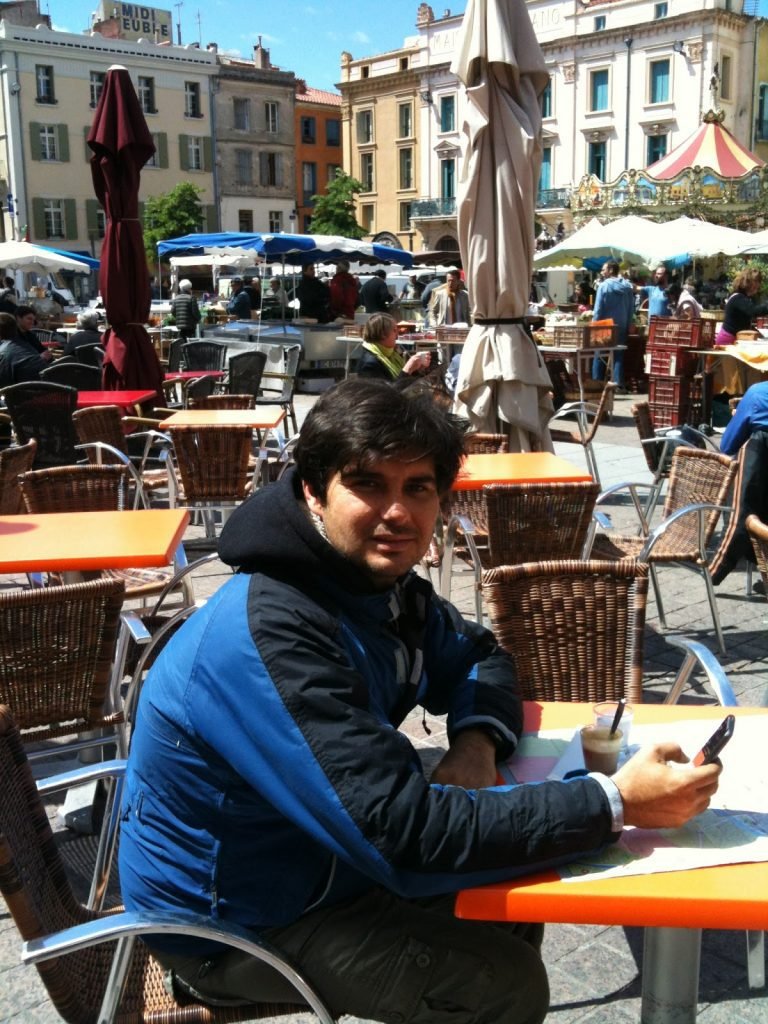 Úton Spanyolország felé - katalán földön 25 Úton Spanyolország felé - Perpignan kávézás