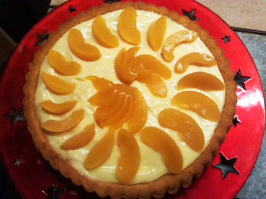 szilveszteri barackos vaníliás torta