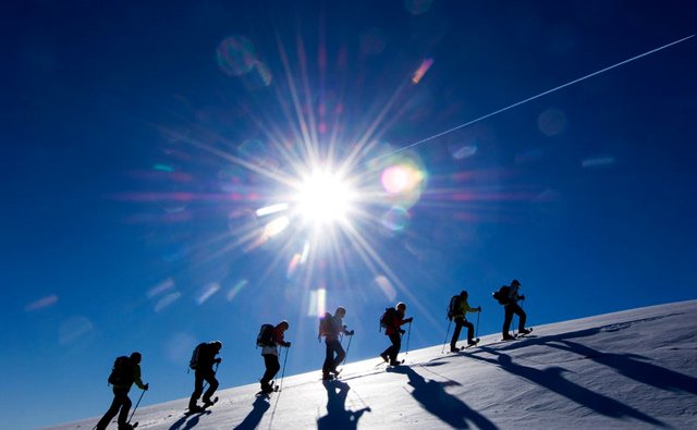 Extrém téli sportok adrenalinfüggőknek - Snowshoes