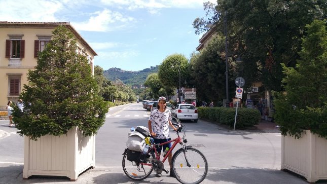 Biciklivel Európa körül | a kerékpárosok nagyon összetartóak, és segítenek egymásnak