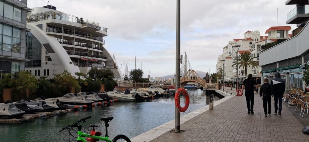 ocean village yacht casino